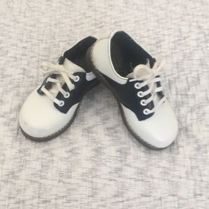 Stride Rite saddle shoes